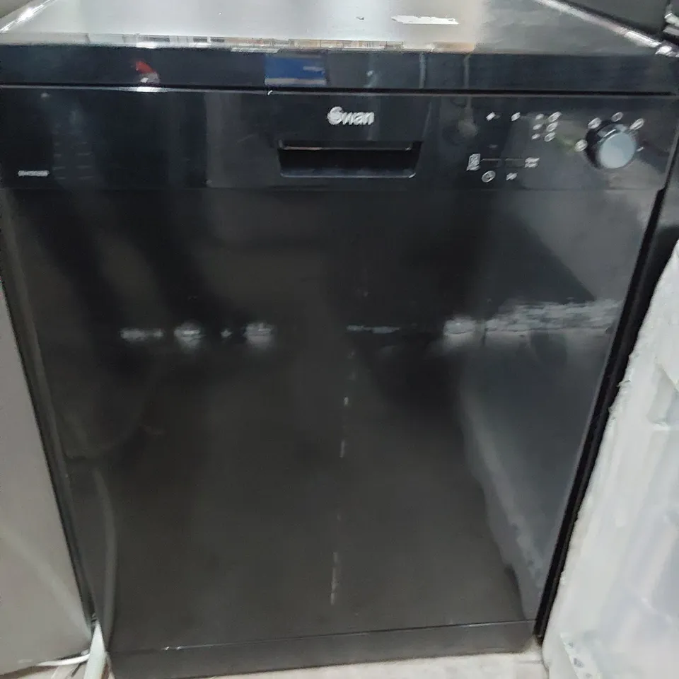 SWAN BLACK FREESTANDING FULL SIZE DISHWASHER 