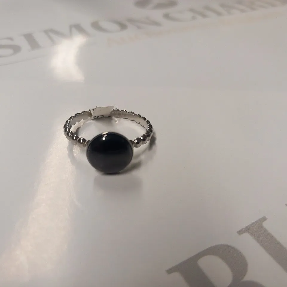 BERING CIRCLE & BEAD RING SIZE 8