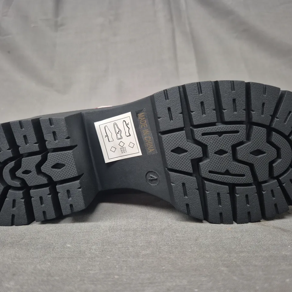 BOXED PAIR OF KOI DECAYING STRAWBERRIES SWITCH BOOTS UK SIZE 4