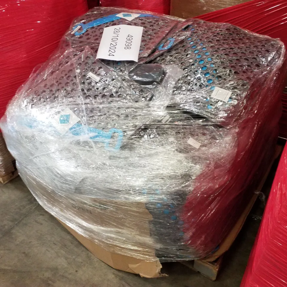 PALLET OF ASSORTED PRODUCTS INCLUDING SHOWER MATS & TENNIS RACKETS