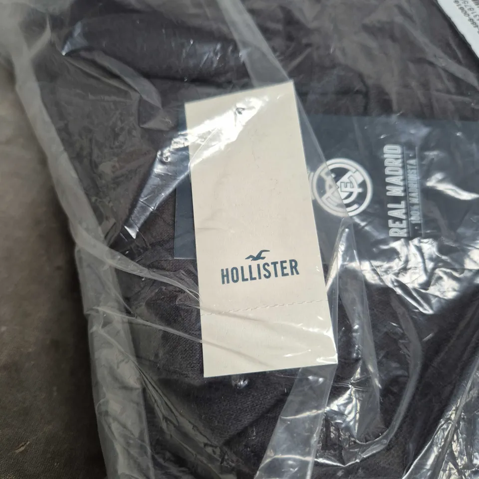 HOLLISTER REAL MADRID HOODIE, XXL