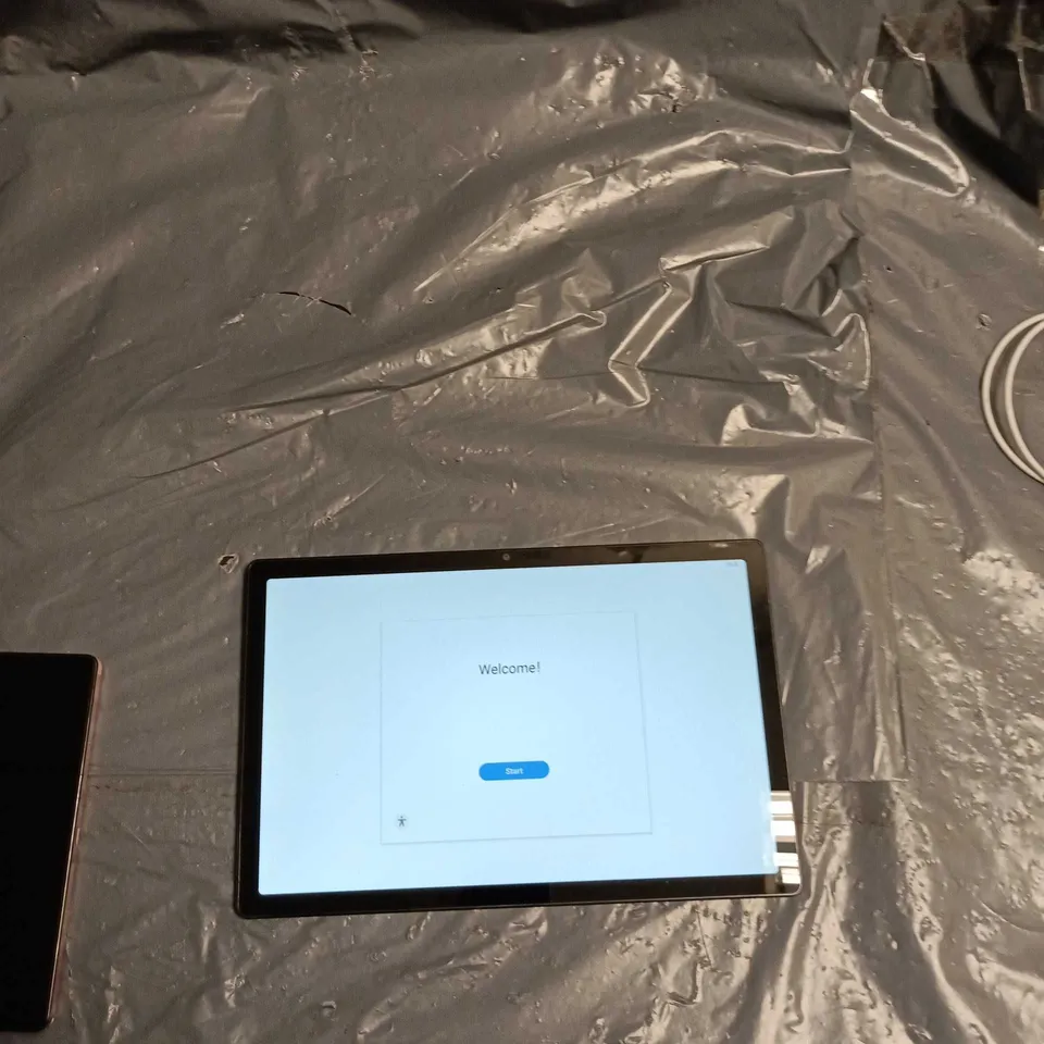 SAMSUNG GALAXY TABLET SM-X200 32GB