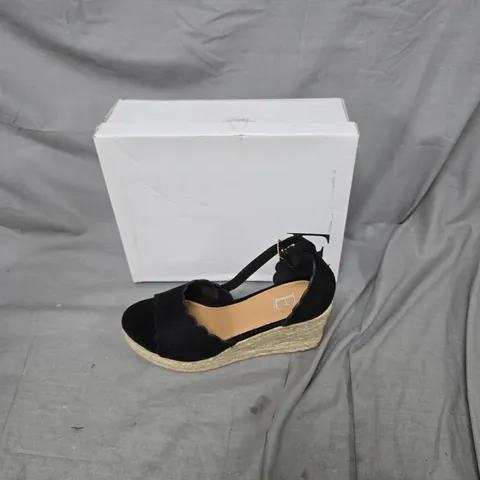 EMMA BLACK SUEDE WEDGE SANDALS β UK 6