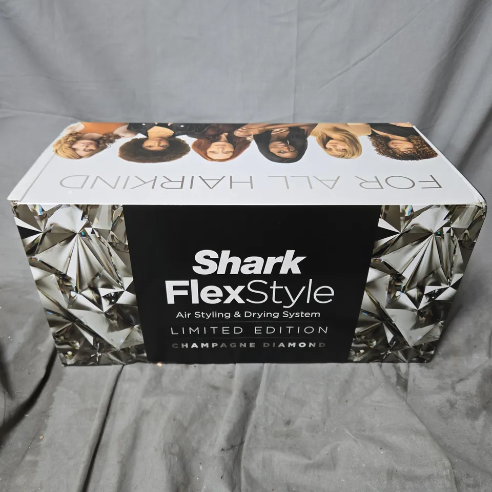 BOXED SHARK FLEXSTYLE AIR STYLING & DRYING SYSTEM