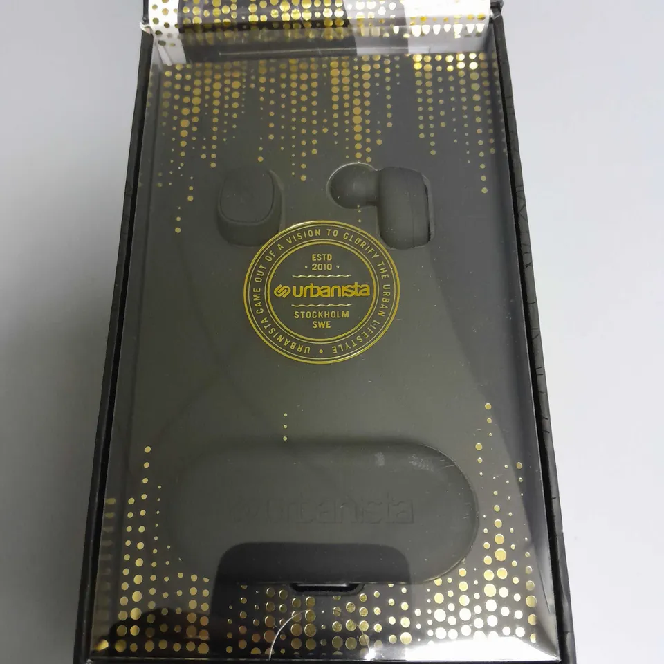 BOXED URBANISTA TOKYO TWS EARBUDS