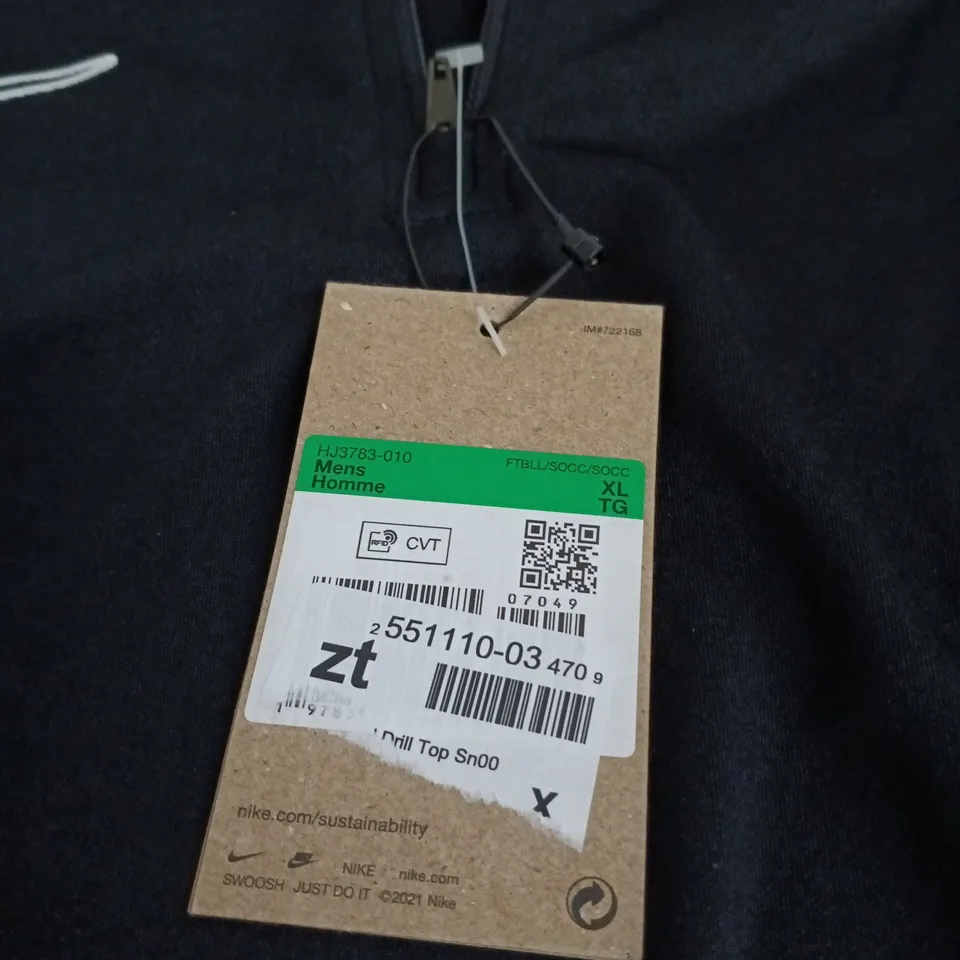 NIKE MEN'S BLACK 1/4 ZIP TOP, LONG SLEEVE – XL