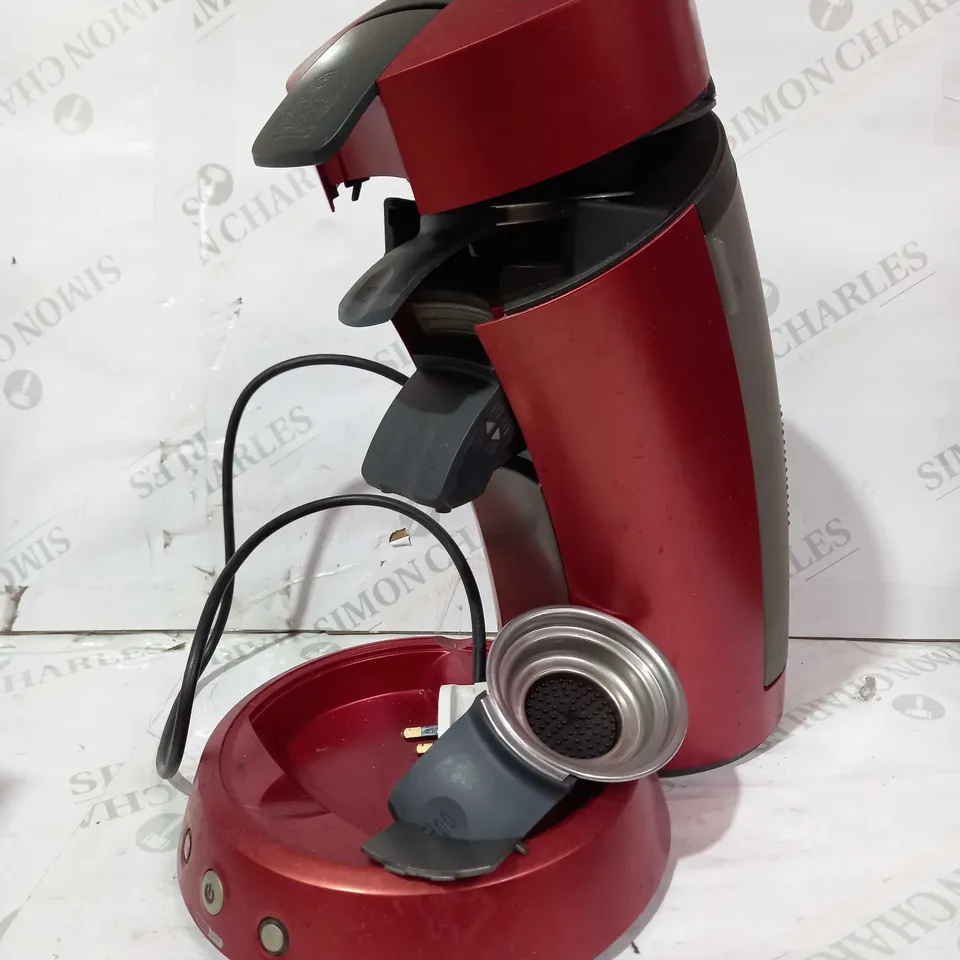 PHILIPS SENSEO COFFEE MACHINE IN RED 