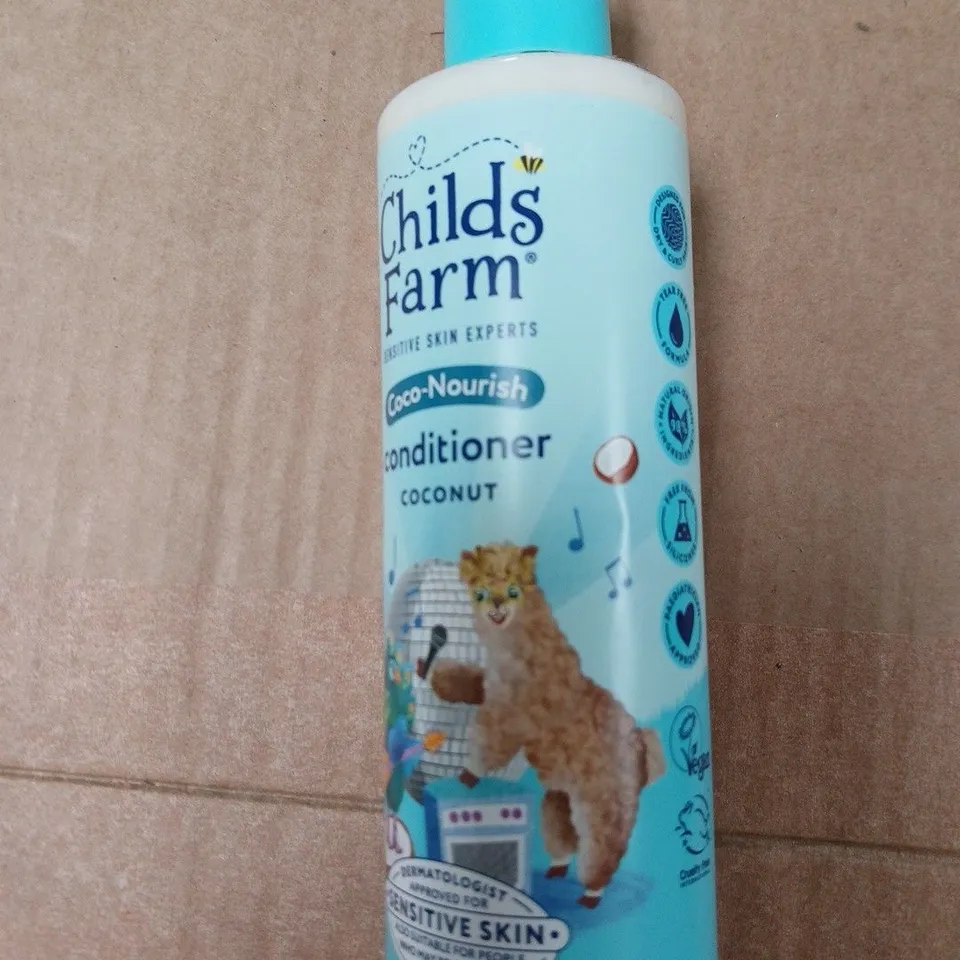 APPROXIMATELY 14 ASSORTED ITEMS INCLUDING GONICC PET NAIL TRIMMER AND CHILD'S FARM COCONUT CONDITIONER