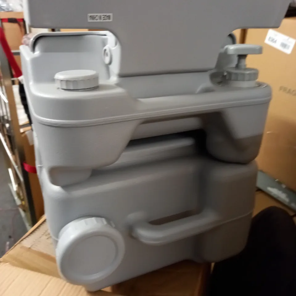 PORTABLE TOILET IN GREY 