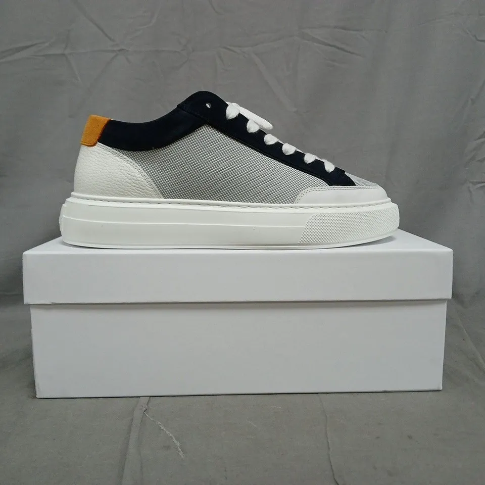 BOXED PAIR OF CLEENS LUXOR TRAINERS IN NAVY/WHITE SIZE UK 9