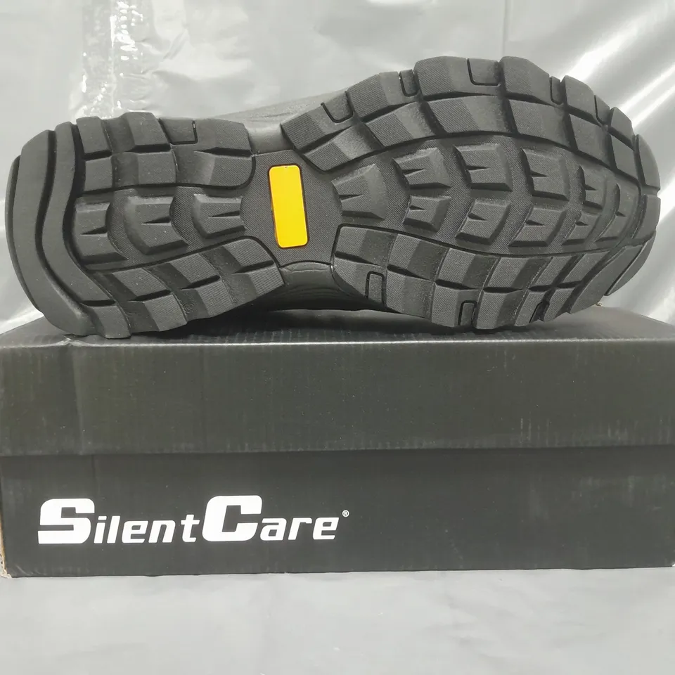 BOXED PAIR OF SILENT CARE SHOES IN BLACK UK SIZE 9