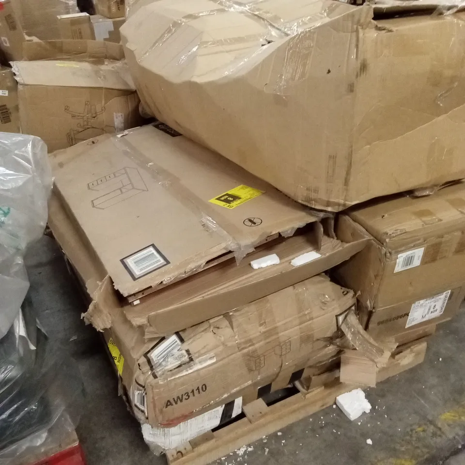 PALLET OF ASSORTED DESIGNER FURNITURE PARTS AND PIECES