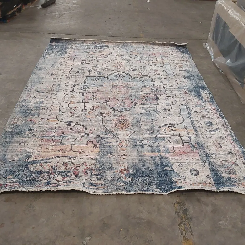 QUALITY DESIGNER AREA RUG - APPROXIMATELY 333 x 240cm