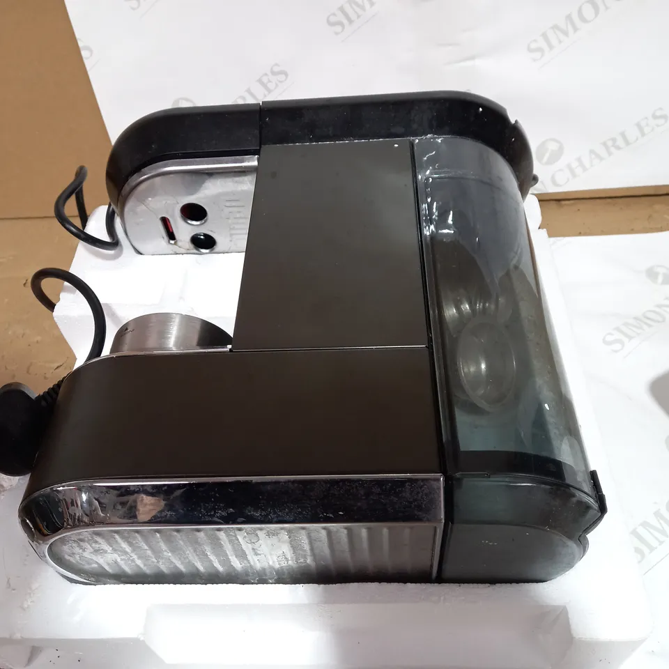 DE'LONGHI DEDICA COFFEE MACHINE