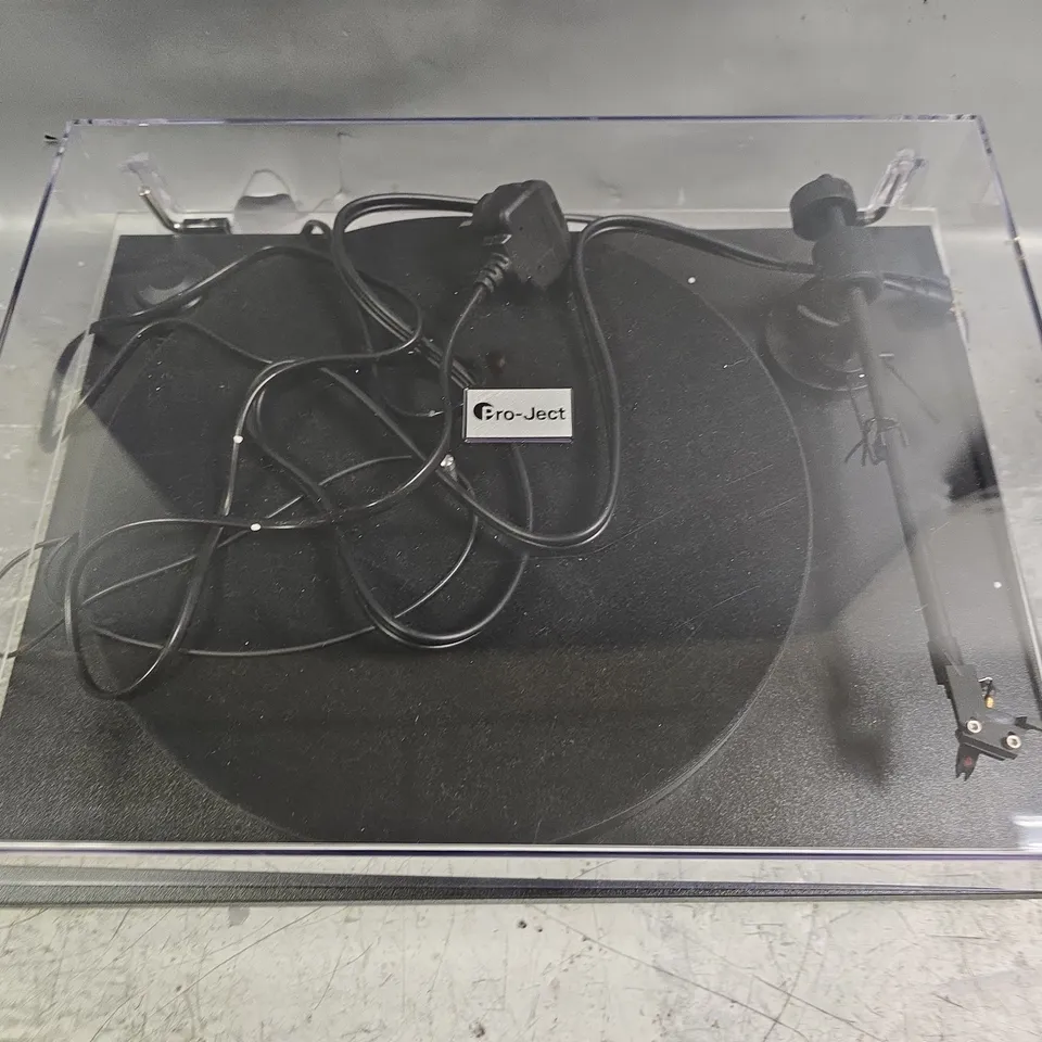 BOXED PROJECT PRIMARY E TURNTABLE - BLACK