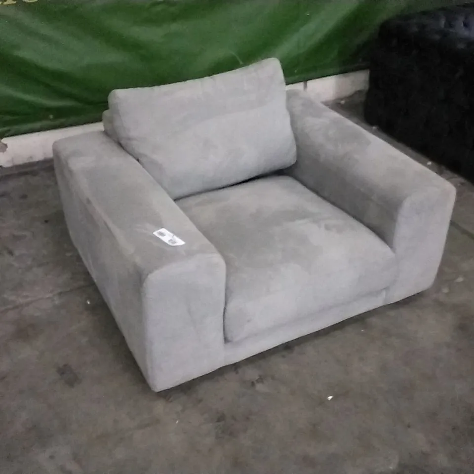 QUALITY ELEPHANT GREY FABRIC ARMCHAIR