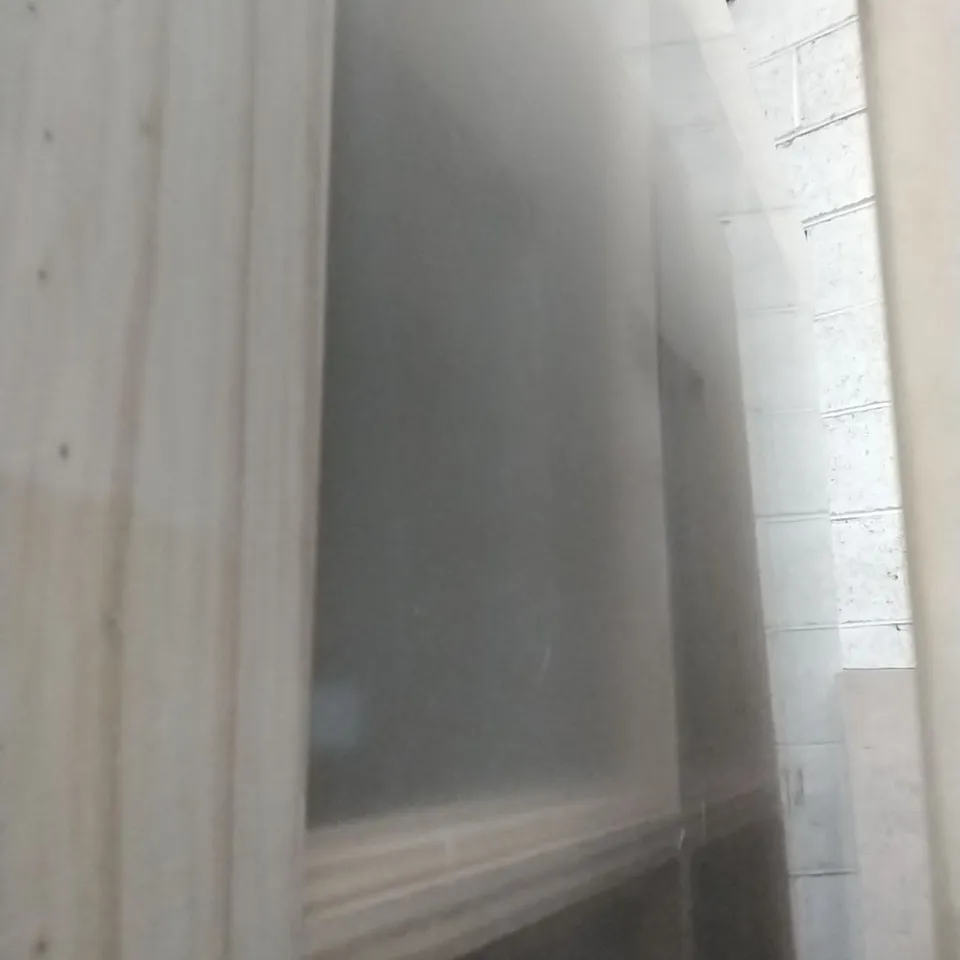 15 LITE KNOTTY PINE GLAZED INTERNAL DOOR 1981MM × 686 MM