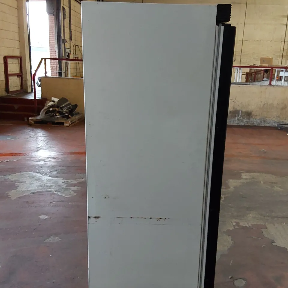TEFCOLD SINGLE DOOR UPRIGHT REFRIGERATOR - WHITE