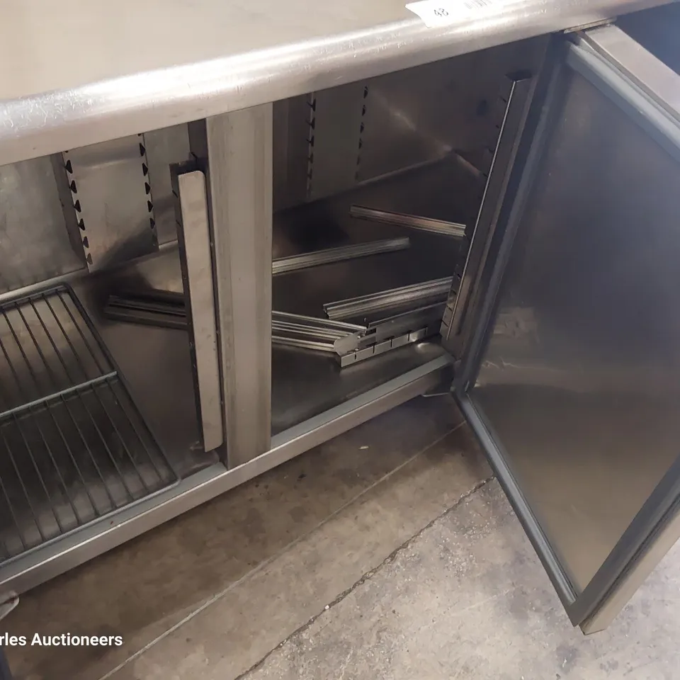 WILLIAMS TRIPLE DOOR COUNTER FRIDGE Model HO3U