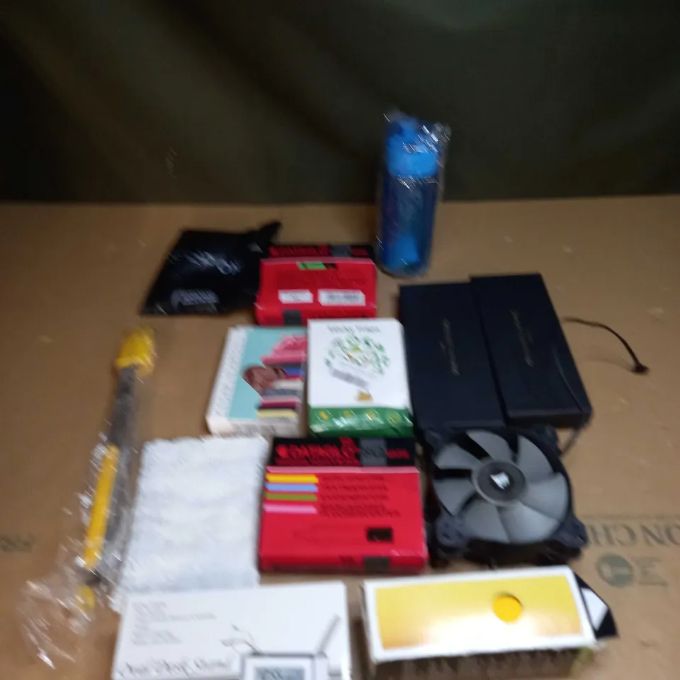 LOT OF ASSORTED ITEMS TO INCLUDE HIGHLIGHTERS, BABY BOTTLES AND COMPUTER FANS