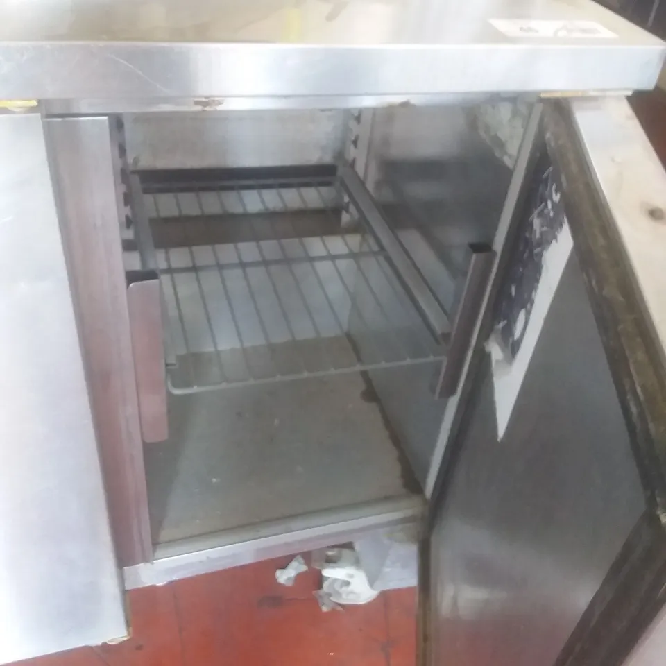 WILLIAMSPREP COUNTER FRIDGE 3 DOOR 320 LITRE CPC 3 NA021 R1