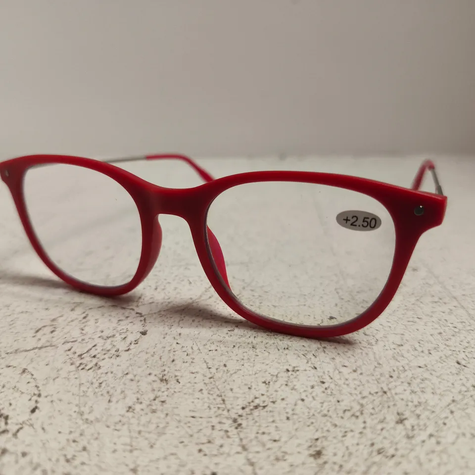 OWLY EYEWEAR RED READING GLASSES– +2.50 DIOPTRE