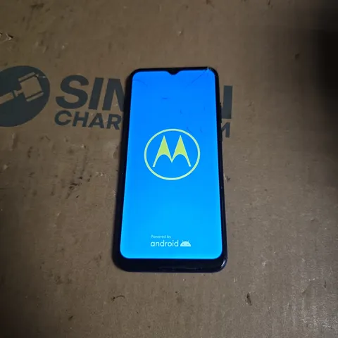 MOTOROLA ANDROID SMARTPHONE – BLUE