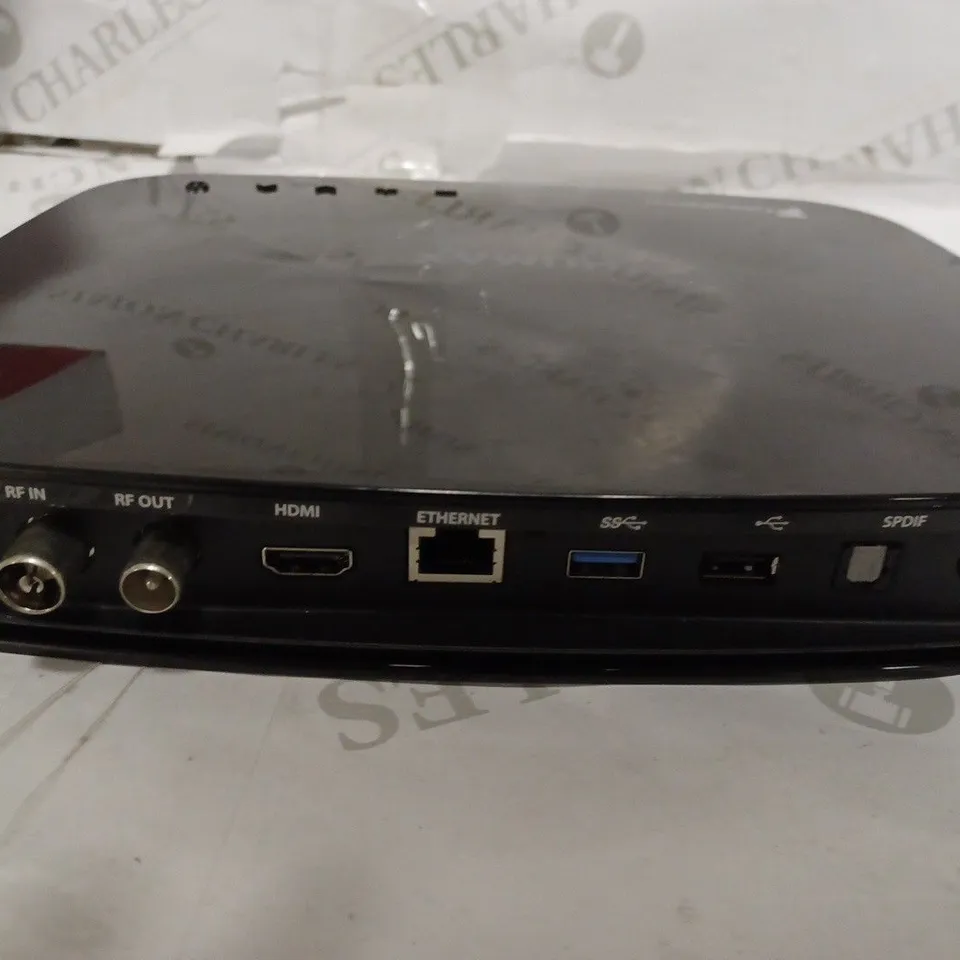 HUMAX AURA UHD FREEVIEW PLAY RECORDER 1TB 