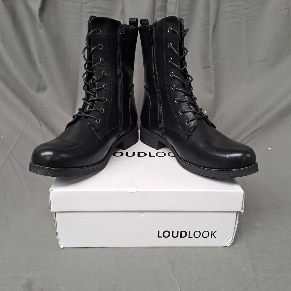 BOXED PAIR OF LOUDLOOK BOOTS IN BLACK EU SIZE 41