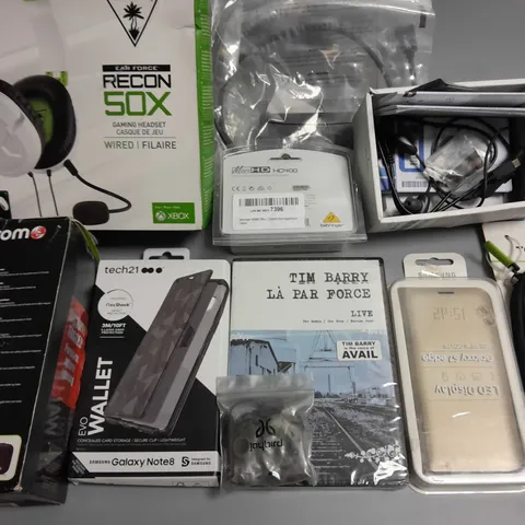 LOT OF 10 ASSORTED TECH ITEMS TO INCLUDE RECON 50X HEADPHONES FOR XBOX ONE, SONY WIRELESS EARPHONES AND MICROHD HD400 HUM DESTROYER