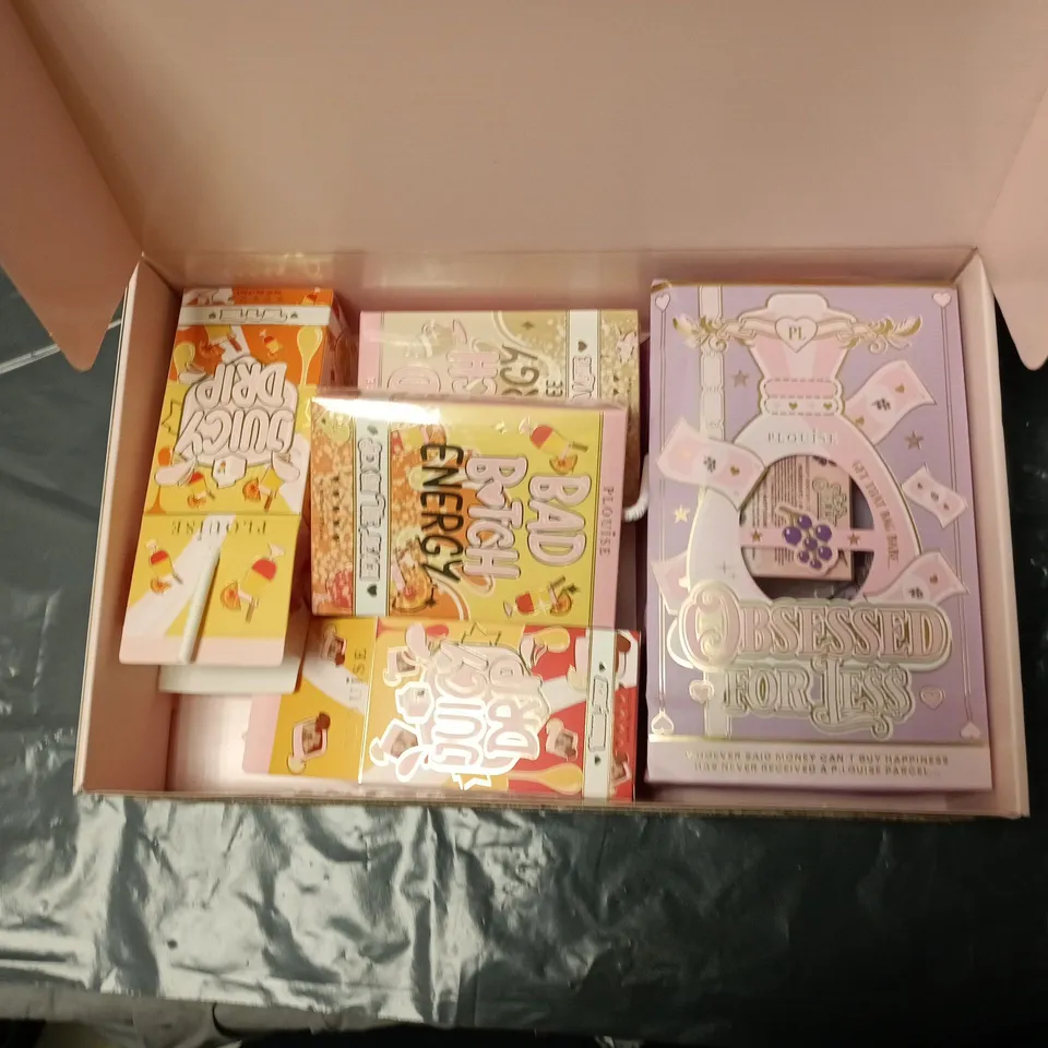 P LOUISE MAKEUP GIFT SET