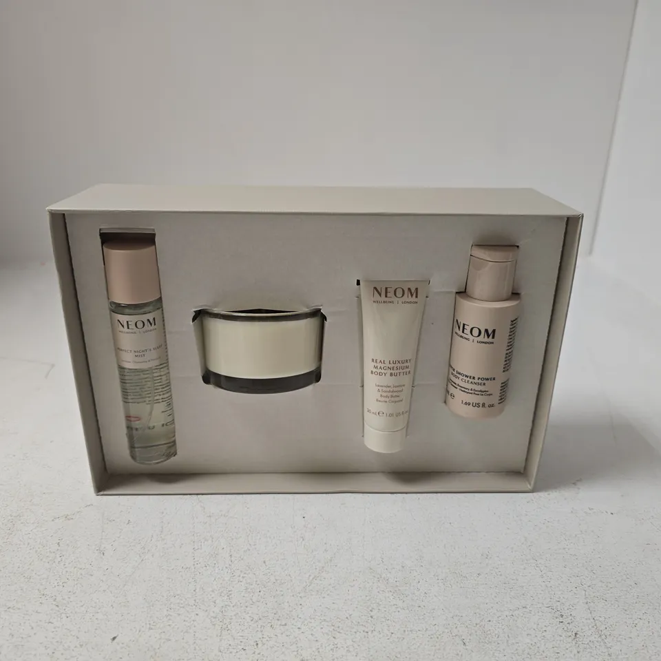NEOM WELLBEING DISCOVERY COLLECTION 4 ITEM GIFT SET