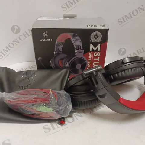 ONE ODIO WIRELESS BLUETOOTH HEADPHONES WITH MICROPHONE