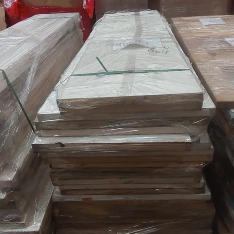 PALLET CONTAINING APPROXIMATELY 30x MIXED BRANDED HOUSEHOLD FIRE DOORS, GLAZED DOORS, PANEL DOORS, COTTAGE DOORS ECT
