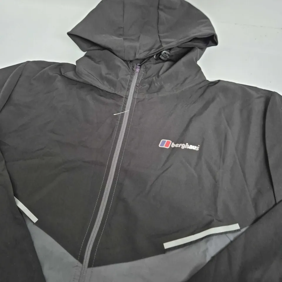 BERGHAUS HOODED SOFTSHELL JACKET – SIZE XL