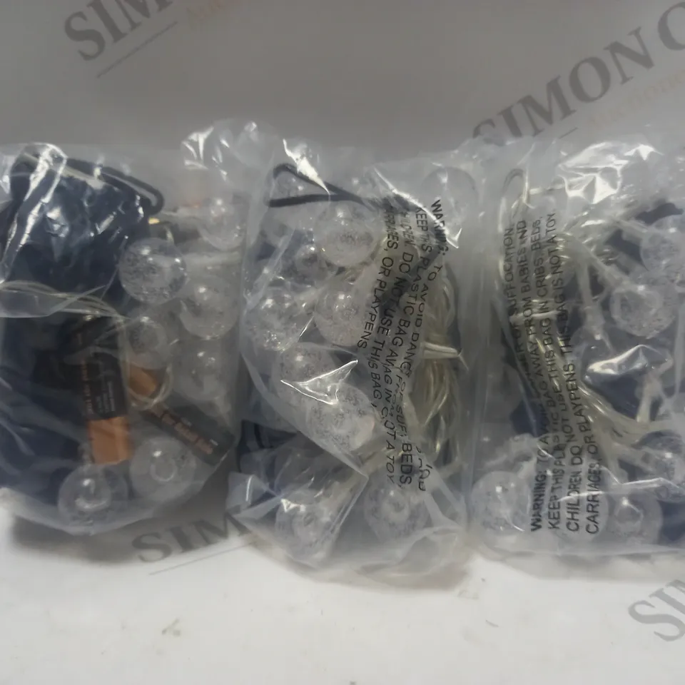 BOXED SET OF 3 BATTERY POWERED BALL LIGHTS