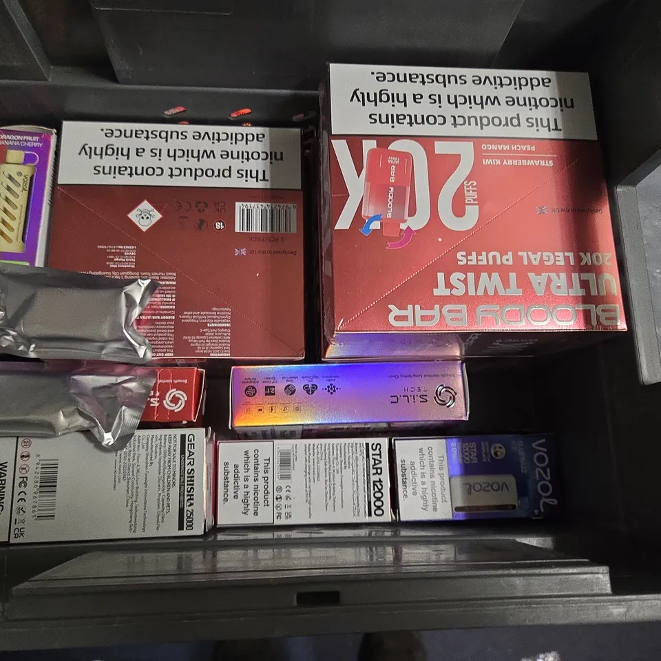 APPROXIMATELY 30 ASSORTED E-CIGARETTE PRODUCTS TO INCLUDE - HAYATI AND VUSE