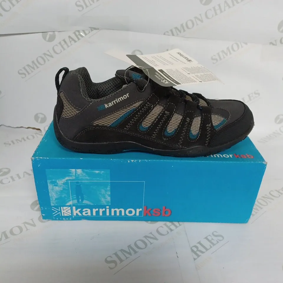 BOXED KARRIMOR TRAVELLER SHOES SIZE 5