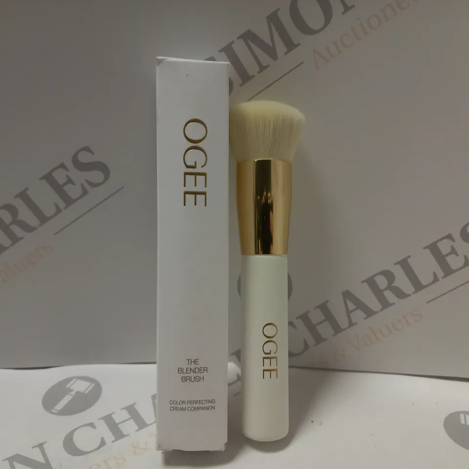 OGEE THE BLENDER BRUSH