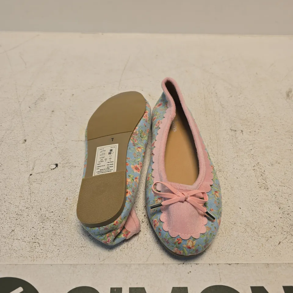 JOE BROWN WOMEN’S FLORAL BALLET FLAT – UK 7