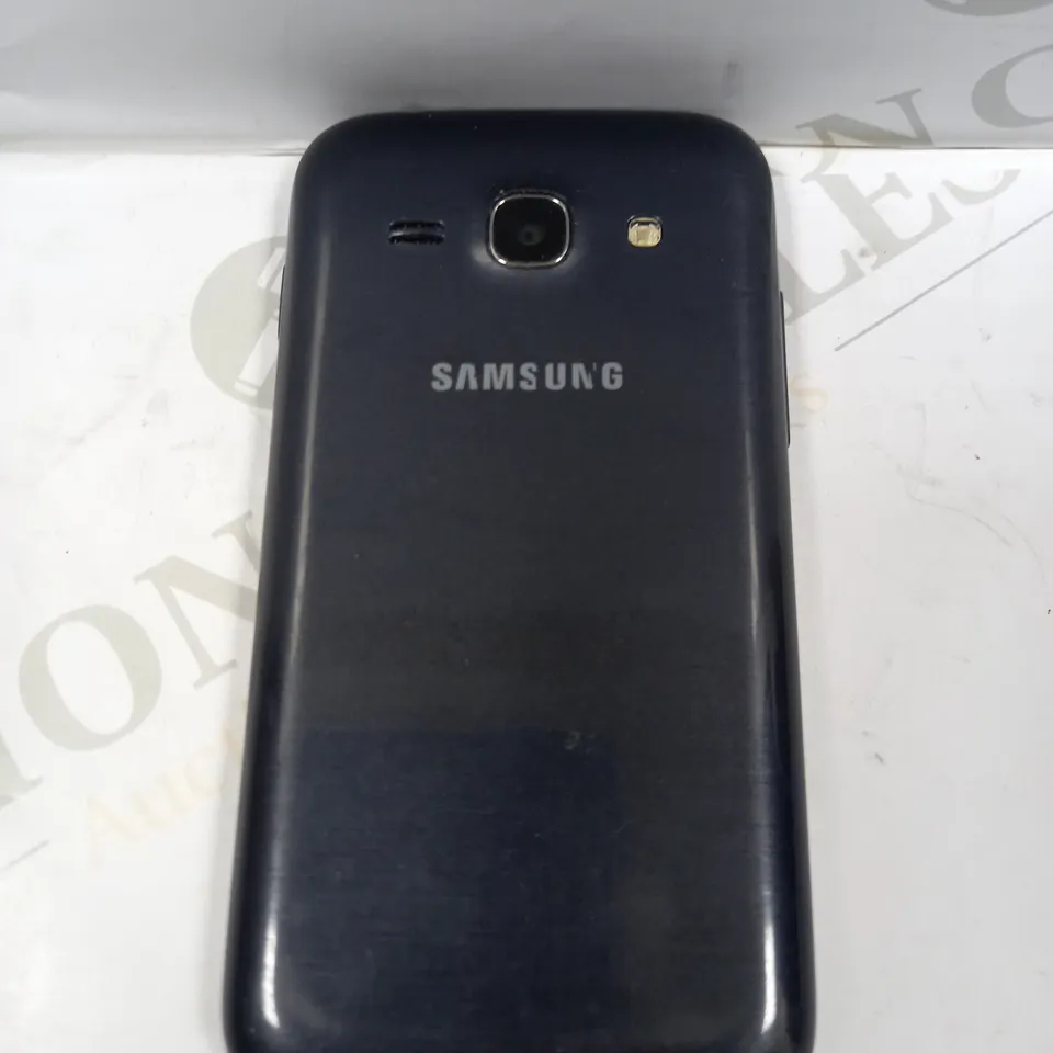 SAMSUNG GALAXY ACE 3 (GT-S7275R)