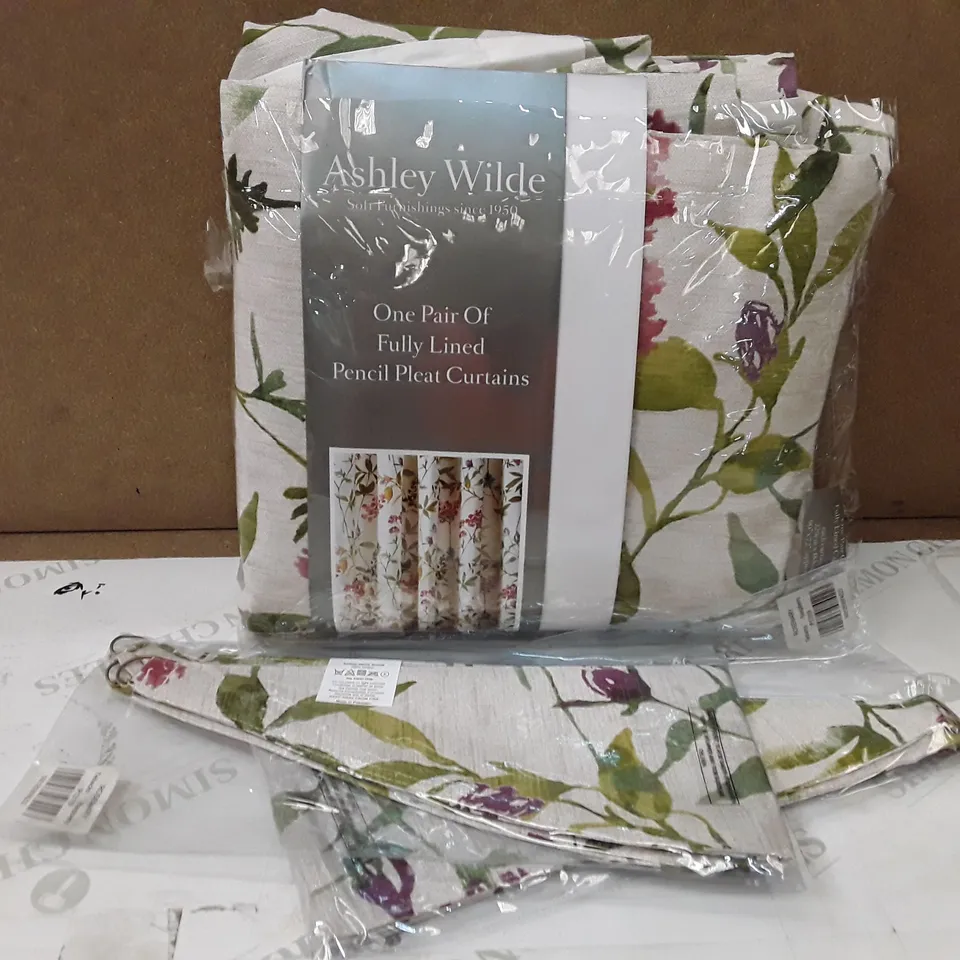 BRAND NEW ASHLEY WILD FULLY LINED PENCIL PLEAT CURTAINS - 229CM X 183CM (RASPBERRY)