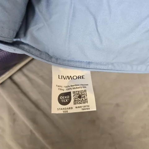LIVMORE DUVET INSERT – BAMBOO VISCOSE OUTER, SILK FILLING – BLUE