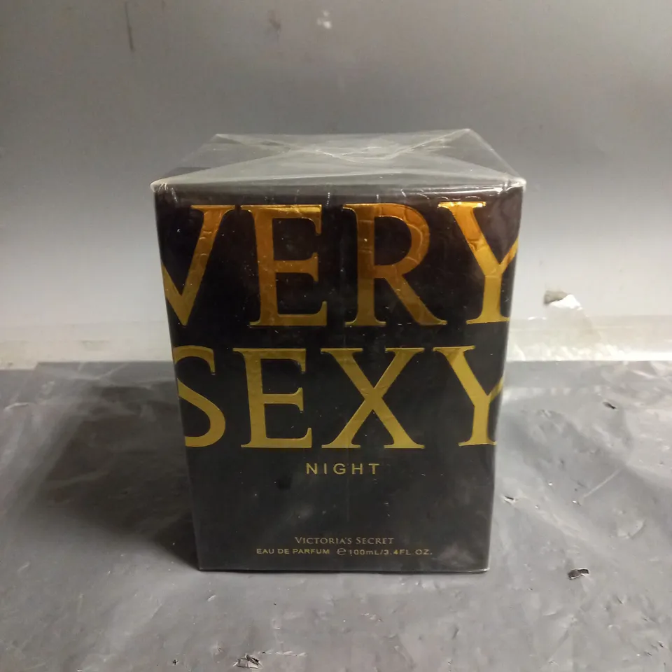 SEALED BOXED VICTORIA'S SECRET VERY SEXY NIGHT EAU DE PARFUM 100ML