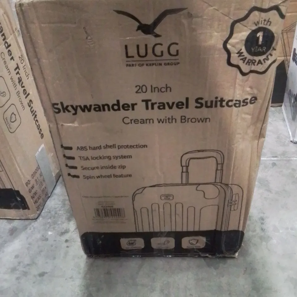 BOXED KEPLIN LUGG 20 INCH SKYWANDER TRAVEL SUITCASE CREAM AND BROWN COLOUR 
