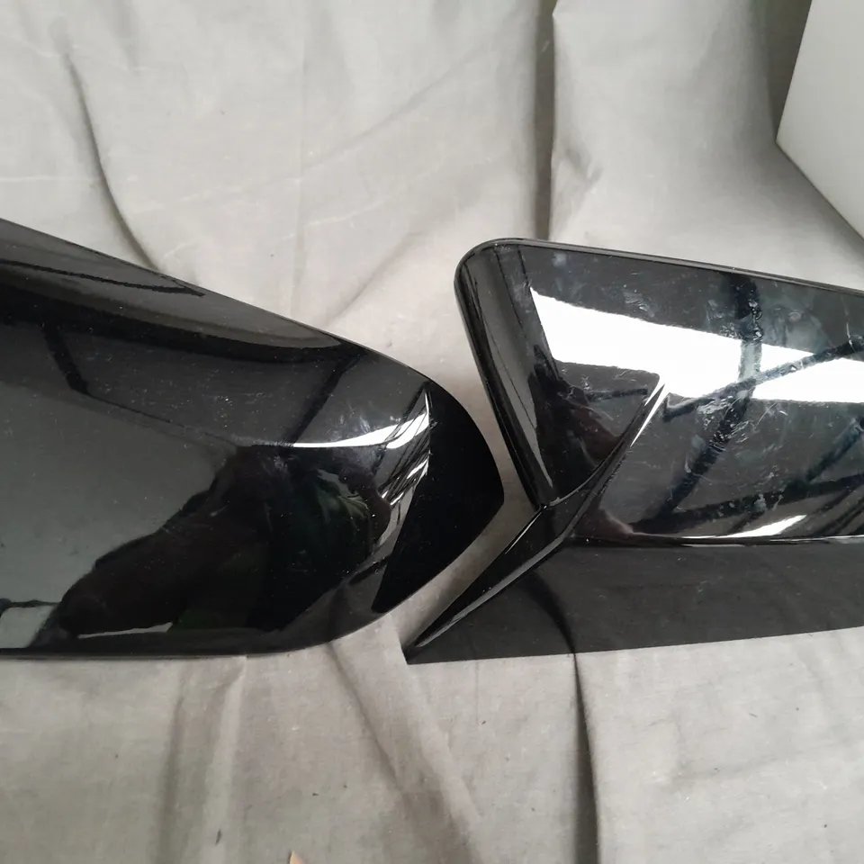 SIDE MIRROR COVERS 