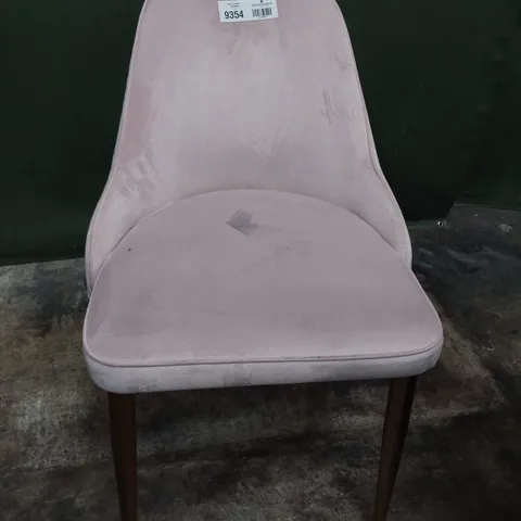 DESIGNER UPHOLSTERED CHAIR PINK PLUSH FABRIC ON GOLD LEGS