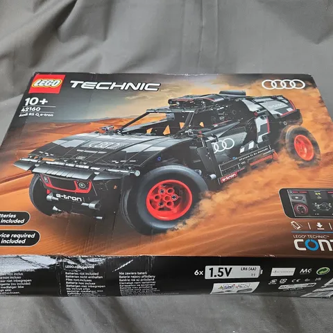 LEGO TECHNIC AUDI RS Q E-TRON