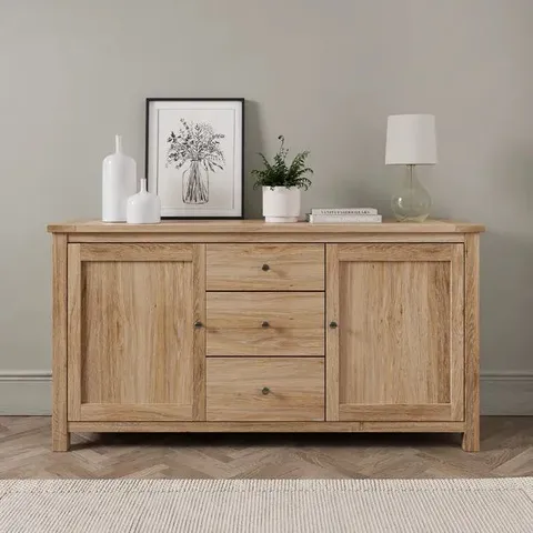 BOXED OLNEY WIDE SIDEBOARD - OAK (2 BOXES)