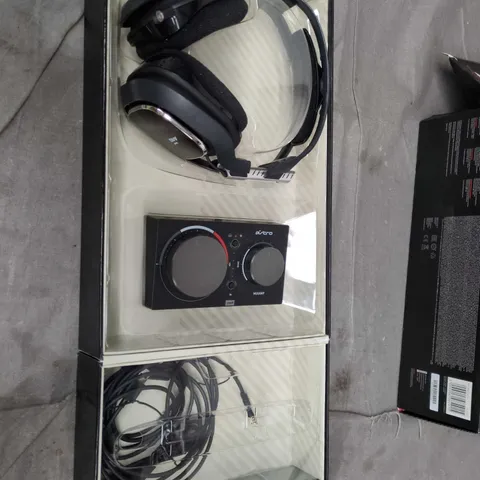 ASTRO A40 + MIXAMP PRO XBOX ONE GAMING HEADSET – BOXED